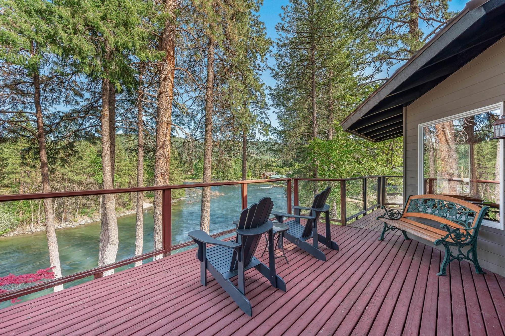 All Seasons River Inn Leavenworth Exterior photo